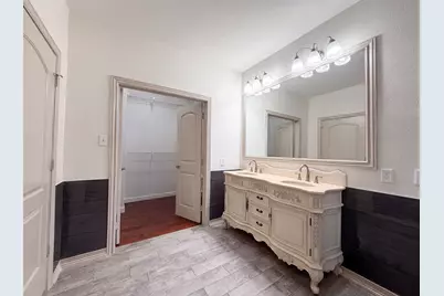 6315 Meadow Glen Drive, Arlington, TX 76018 - Photo 19