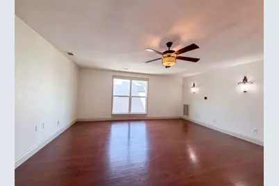6315 Meadow Glen Drive, Arlington, TX 76018 - Photo 7