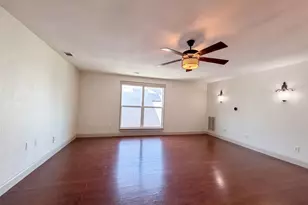 6315 Meadowglen Dr, Arlington, TX 76018 - Photo 7