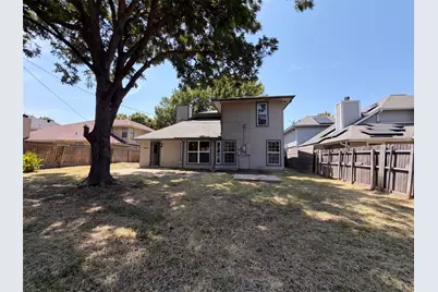 6315 Meadow Glen Drive, Arlington, TX 76018 - Photo 5
