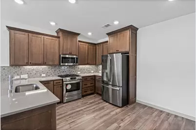 313 McConathy Way, Flower Mound, TX 75028 - Photo 7