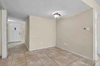 7107 Blackberry Drive, Arlington, TX 76016 - Photo 9