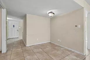 7107 Blackberry Dr, Arlington, TX 76016 - Photo 9