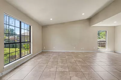 7107 Blackberry Drive, Arlington, TX 76016 - Photo 9