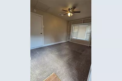 2539 Hillsboro Avenue, Dallas, TX 75228 - Photo 9