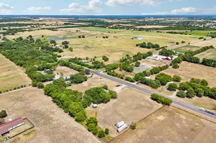 5433 State Hwy 160, Whitewright, TX 75491 - Photo 15