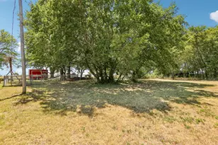 5433 State Hwy 160, Whitewright, TX 75491 - Photo 31