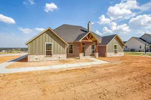 1016 Agnes Rd, Springtown, TX 76082 - Photo 1