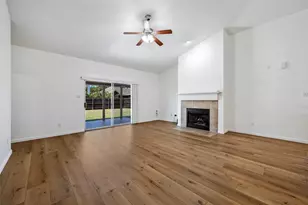 5819 Midnight Ln, Grand Prairie, TX 75052 - Photo 9