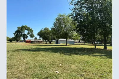 1689 W Fm 898, Bonham, TX 75418 - Photo 17