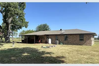 1689 W Fm 898, Bonham, TX 75418 - Photo 9