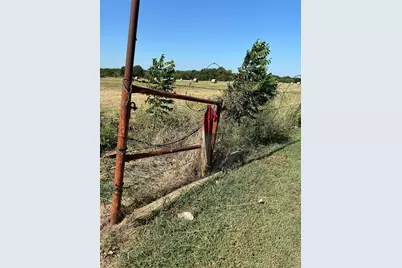 1689 W Fm 898, Bonham, TX 75418 - Photo 15