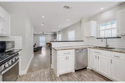 514 S Westmoreland Road, Dallas, TX 75211 - Photo 9