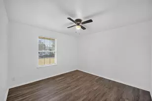 1715 Jenkins Ln, Glenn Heights, TX 75154 - Photo 15