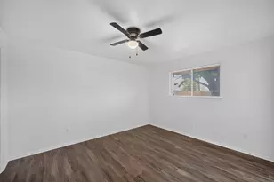 1715 Jenkins Ln, Glenn Heights, TX 75154 - Photo 17