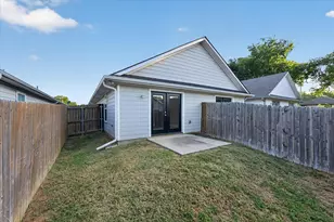 608 E College St, Sherman, TX 75090 - Photo 19