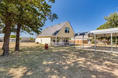 11001 Shady Oaks Drive, Runaway Bay, TX 76426 - Photo 1