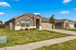 601 Banner Ave, Royse City, TX 75189 - Photo 3