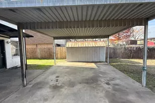 1907 Nolen Ct, Arlington, TX 76012 - Photo 7