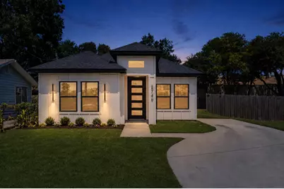 2749 Bethurum Avenue, Dallas, TX 75215 - Photo 1