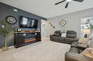 5529 Legends Wy, Krum, TX 76249 - Photo 9