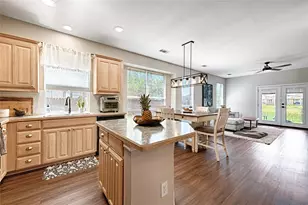 10969 Hawks Landing Rd, Fort Worth, TX 76052 - Photo 9