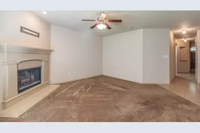 10844 Irish Glen Trail, Fort Worth, TX 76052 - Photo 15