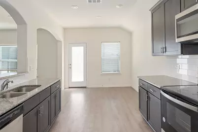 117 Willowbend Loop, Mabank, TX 75147 - Photo 9