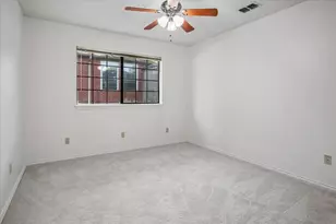 1902 Buffalo Bend Dr, Lewisville, TX 75067 - Photo 19