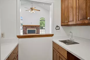 1902 Buffalo Bend Dr, Lewisville, TX 75067 - Photo 11