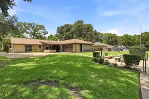 2308 Briarwood Blvd, Arlington, TX 76013 - Photo 33