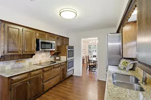 2308 Briarwood Blvd, Arlington, TX 76013 - Photo 15
