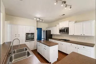 4420 Corner Brook Ln, Fort Worth, TX 76123 - Photo 3