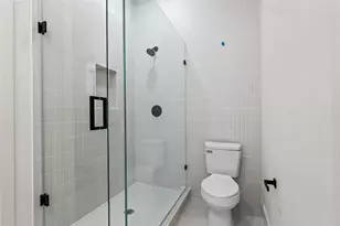 2101 N Prairie Ave, Dallas, TX 75204 - Photo 17