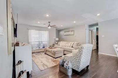 64 Somerset Terrace, Bedford, TX 76022 - Photo 17