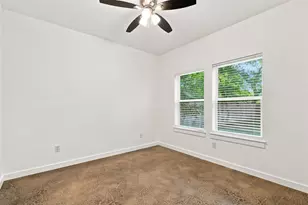 104 E Forest Ave, Sherman, TX 75090 - Photo 11