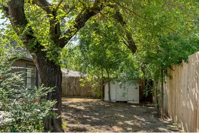 207 Hackberry Street, Terrell, TX 75160 - Photo 21