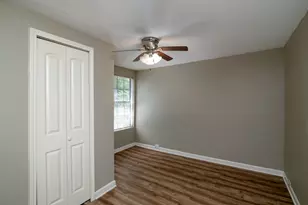 207 Hackberry St, Terrell, TX 75160 - Photo 11
