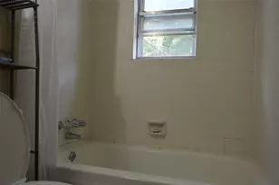 3321 Eastland Ave, Greenville, TX 75402 - Photo 19