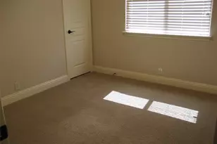 1728 Yellowthroat Dr, Little Elm, TX 75068 - Photo 17