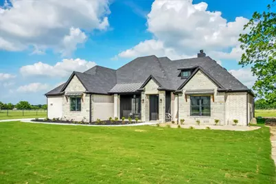 1028 Henry Way, Springtown, TX 76082 - Photo 1