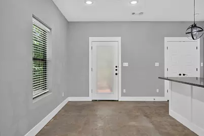 707 E Woodard Street, Denison, TX 75021 - Photo 9
