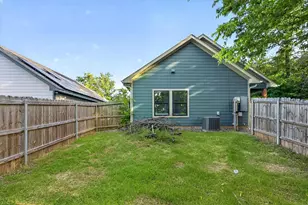 707 E Woodard St, Denison, TX 75021 - Photo 23