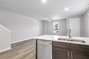 6717 Glimfeather Dr, Fort Worth, TX 76179 - Photo 9