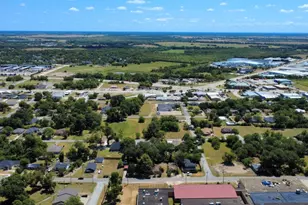 921 S Medora St, Terrell, TX 75160 - Photo 17
