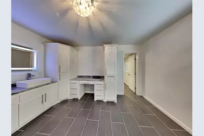 708 S Willomet Avenue, Dallas, TX 75208 - Photo 5