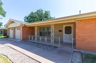 2157 Ivanhoe Ln, Abilene, TX 79605 - Photo 3