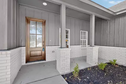 707 W Turner Street, Wolfe City, TX 75496 - Photo 7