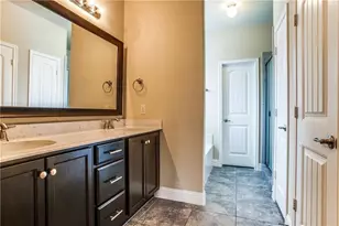 300 Rugby Ln, McKinney, TX 75072 - Photo 11