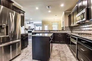 300 Rugby Ln, McKinney, TX 75072 - Photo 7
